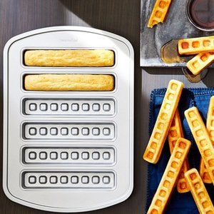 Pampered Chef WAFFLE STICK PAN